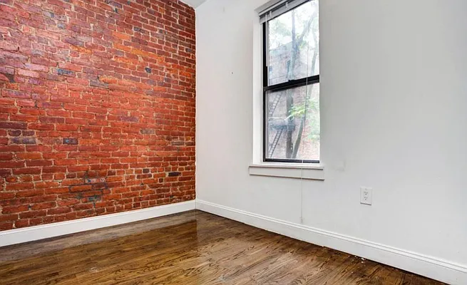Rented by Keller Williams NYC | media 29