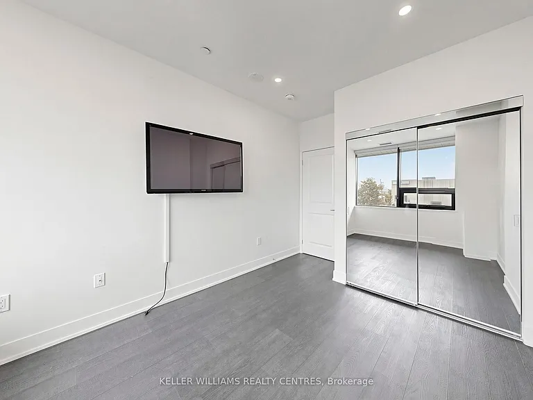 2908 Highway 7 Rd #108 — Photo 35