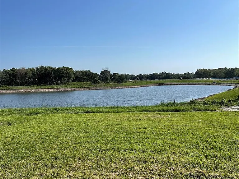 9581 Sandy Bluffs Cir — Photo 13