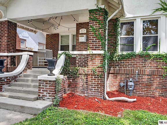 2nd image of 3024 Lincoln Blvd