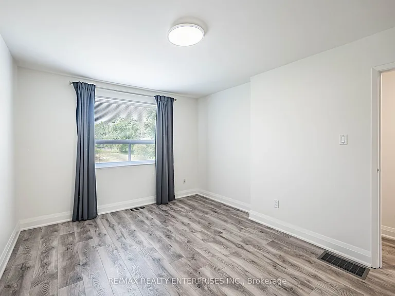 1055 Shawnmarr Rd #17 — Photo 38