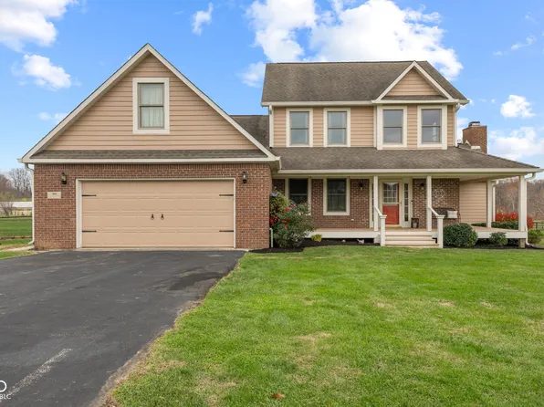 2604 Laurelwood Dr, Martinsville, IN 46151