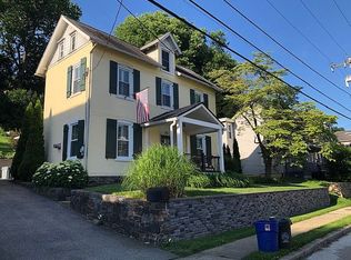 141 Moorehead Ave, West Conshohocken, PA 19428