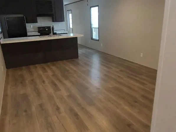 Dickinson Mobile Home Park