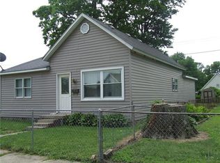 521 S 14th St, Terre Haute, IN 47807