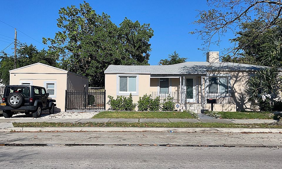 1st image of 4901 NW 10th Ave #4901