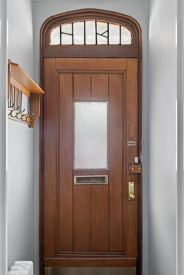 Sold by Compass | media 3