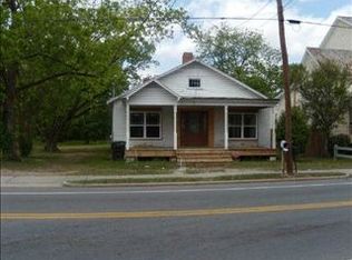 219 S College St, Statesboro, GA 30458