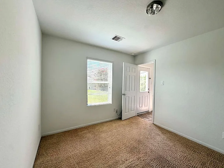 2803 S Red Birch Cir — Photo 2