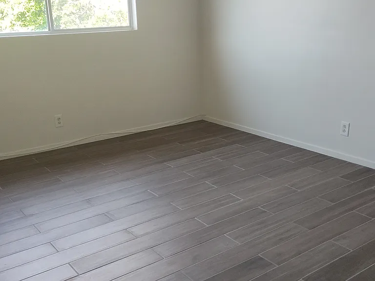 6510 Marbrisa Ave #D — Photo 17