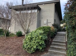 10320 NE 186th St #4, Bothell, WA 98011