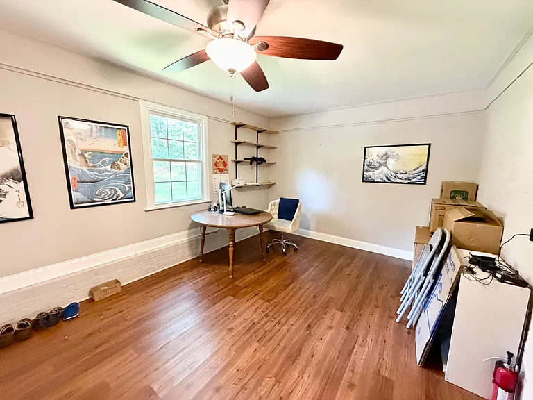 214 Holly Ave — Photo 17
