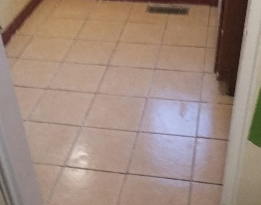 2nd image of 1825 Crest Hill Ave #2