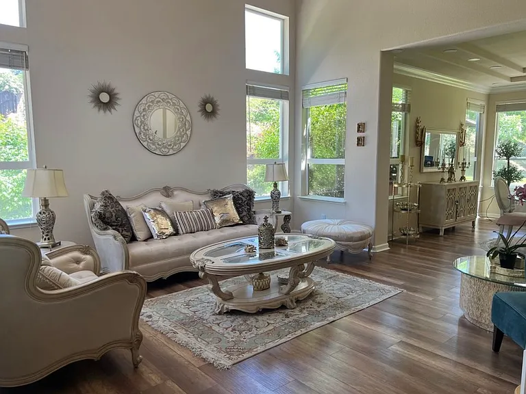 224 Dove Meadow Ct — Photo 3