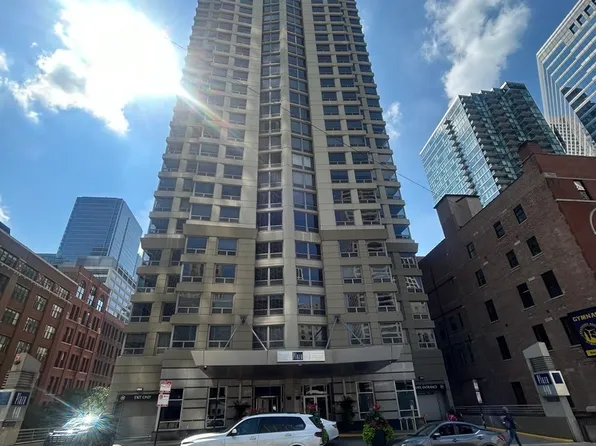 440 N Wabash Ave APT 1803, Chicago, IL 60611