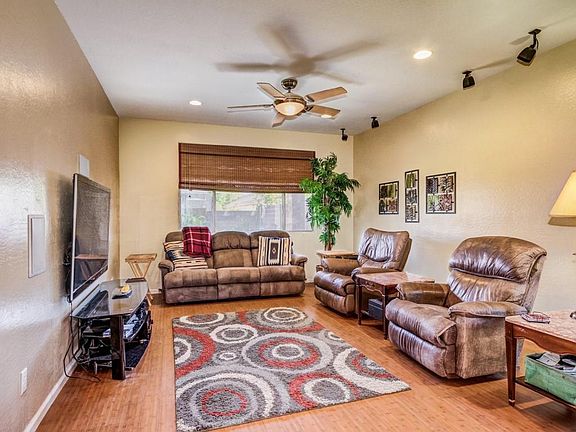 4th image of 13585 W Caribbean Ln