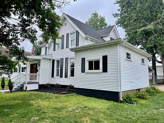 3rd image of 317 W Adams St