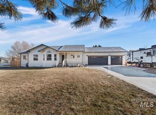 24888 Baywater Dr, Caldwell, ID 83607