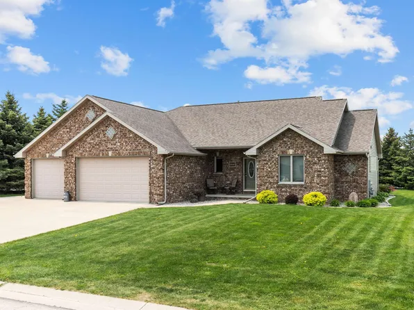 N9107 Hedgerow Dr, Appleton, WI 54915
