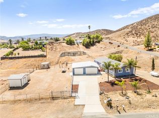28395 Connecticut Dr, Canyon Lake, CA 92587