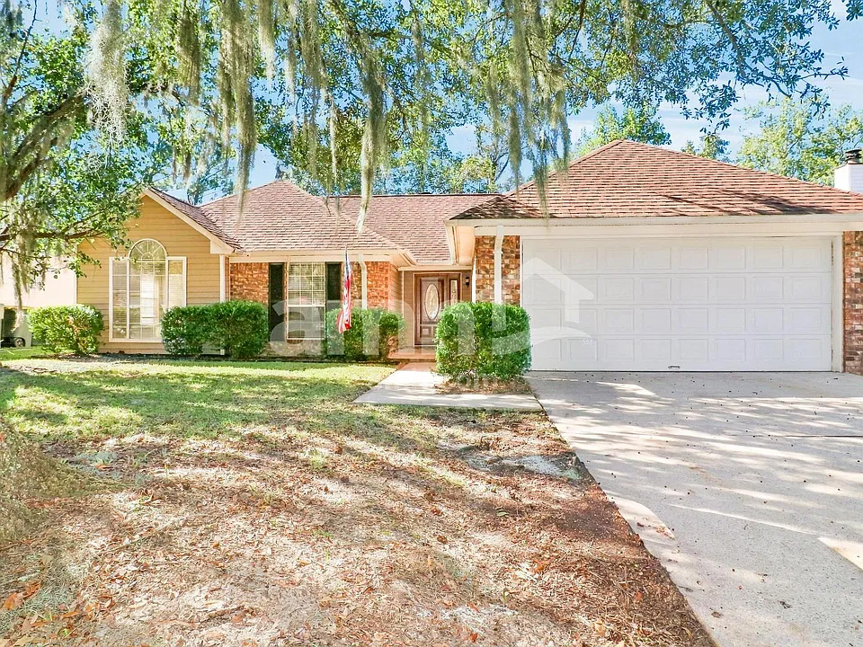 121 Marsh Edge Ln