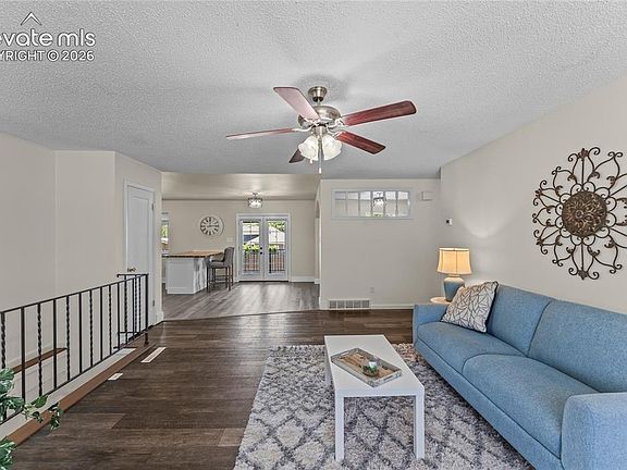 4th image of 5397 Saddle Horn Ave