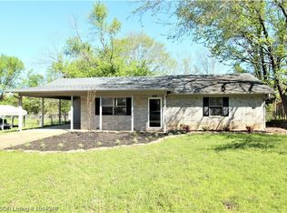410 Country Lane Dr, Alma, AR 72921