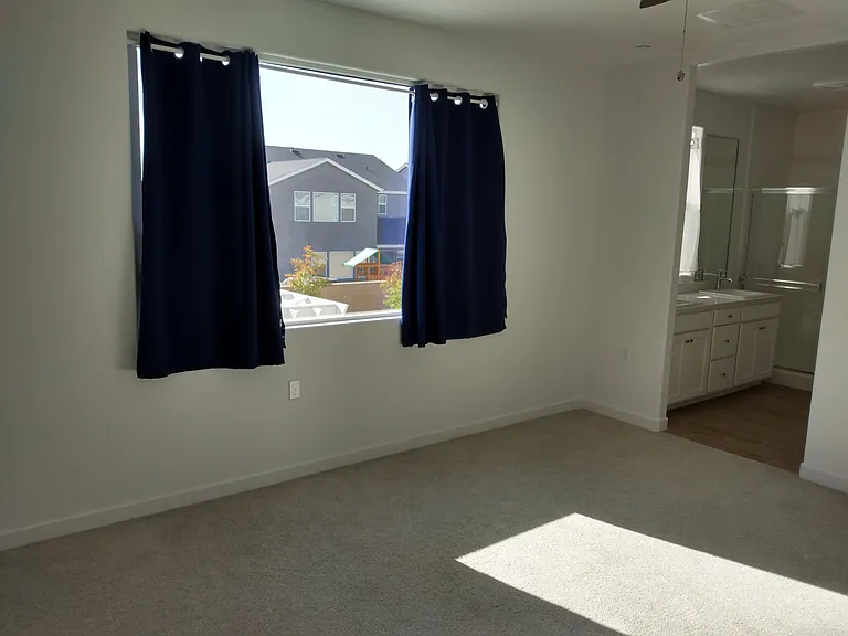 2786 Montana Ave — Photo 6