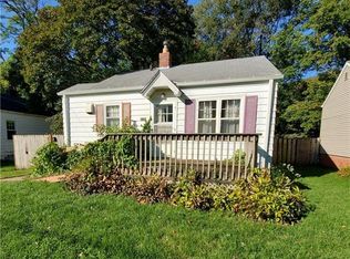 2910 53rd St, Des Moines, IA 50310