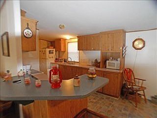 2nd image of 154 Elm Dr