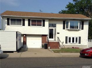 5 Brunella St, Freeport, NY