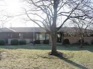 1412 Garfield Ave, Waukesha, WI 53189