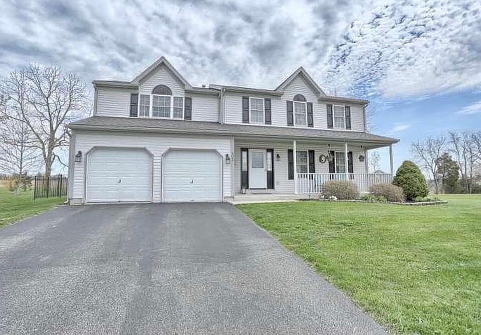 803 Meadowcrest Ln, Douglassville, PA 19518 Zillow