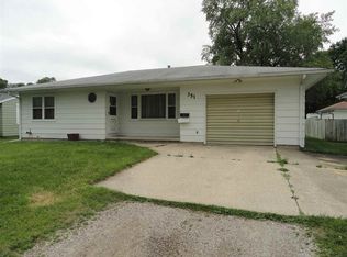 351 Idaho St, Waterloo, IA 50703