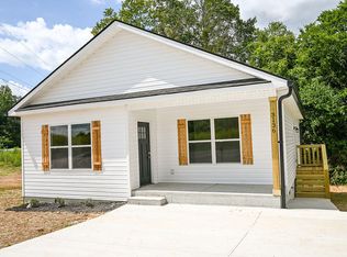 123 Lindon St, Benton, TN 37307