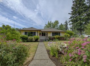 12404 SE Reedway St, Portland, OR 97236