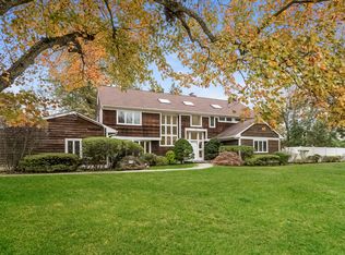 111 Dorchester Rd, Scarsdale, NY 10583