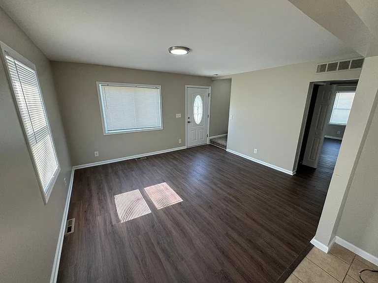 21628 Tulane Ave — Photo 10