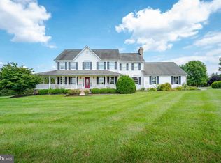 6255 Rebecca Ct, Sykesville, MD 21784