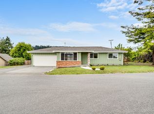 1891 Clara Ave, Fortuna, CA 95540