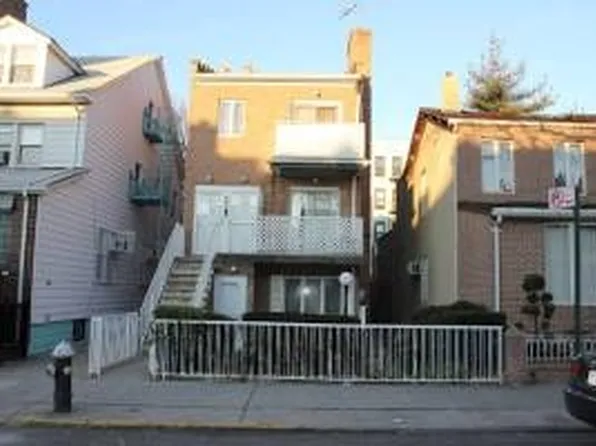321 93rd St APT 1R, Brooklyn, NY 11209