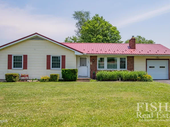 208 Gehron Pkwy, Montoursville, PA 17754
