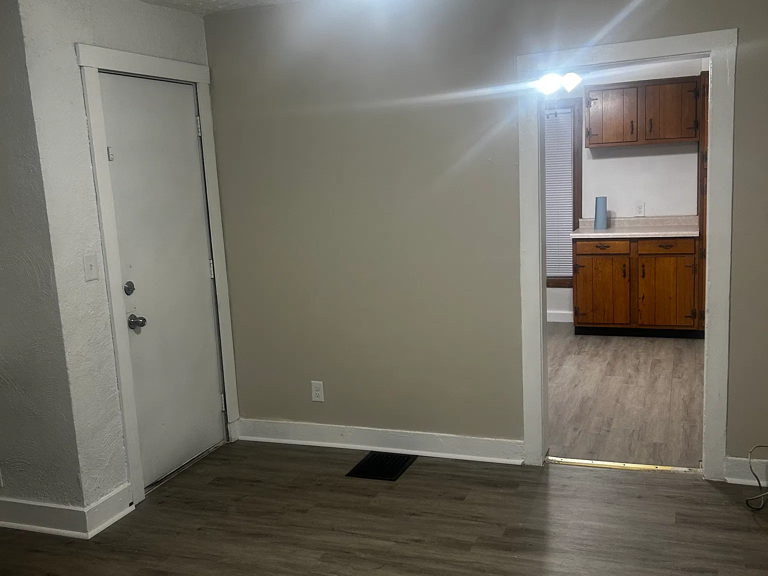 1 bed, 550 sqft, $725 — Photo 3