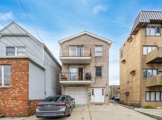 38 W 20th St, Bayonne, NJ 07002