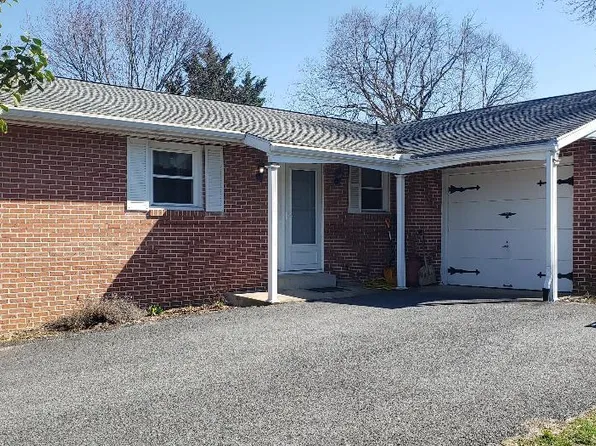 8818 Stottlemyer Rd, Waynesboro, PA 17268