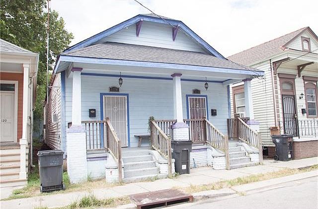 1st image of 1124 Piety St