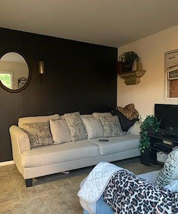 4th image of 2509 Mesa St SE