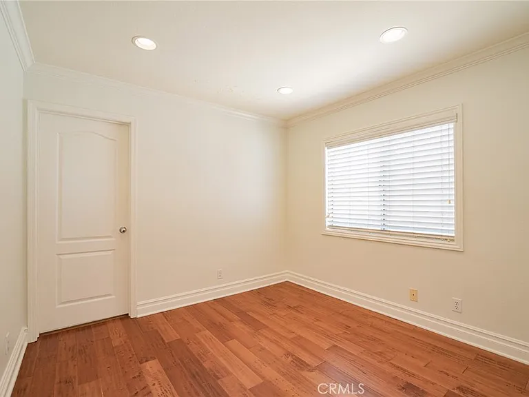 19436 Highridge Way — Photo 11