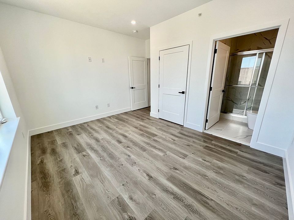 1st image of 1841 Hartranft St #10