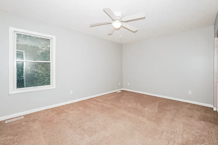 123 Plymouth Rd — Photo 5
